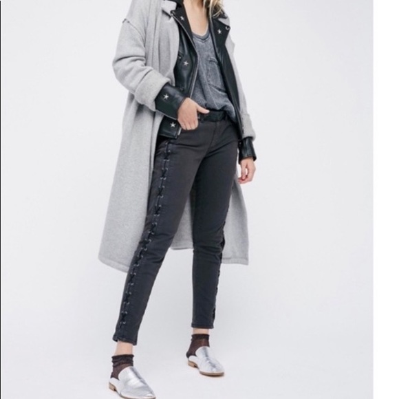 Blank NYC dark grey lace-up cropped jeans Size 26 - Picture 2 of 7